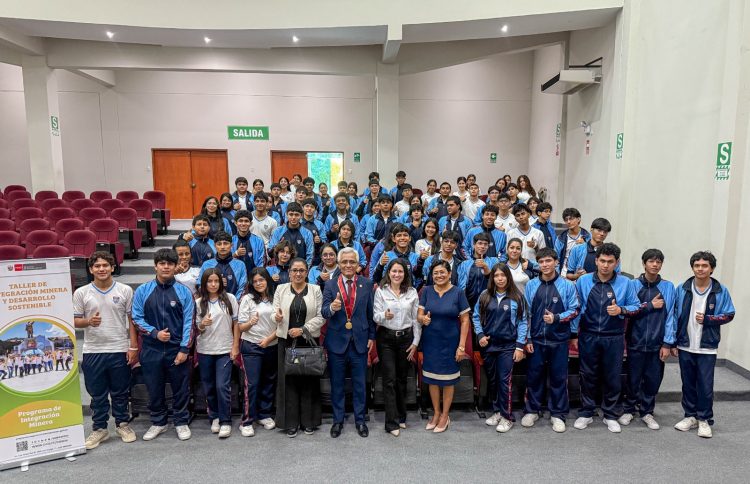 MINEM realiza taller en Piura