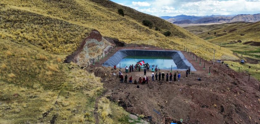 Mejoramiento de Recarga Hídrica y Aprovechamiento del Agua de Lluvia en Puno