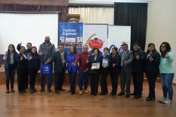 Antapaccay y la Universidad San Ignacio de Loyola becan con maestrías a 50 docentes de Espinar