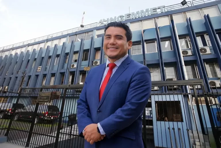 Paolo Andrés Alzamora, Ingemmet