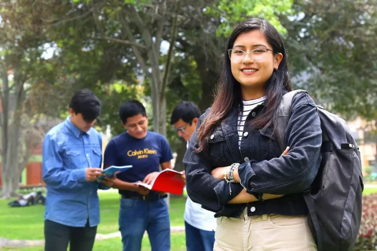 UNI lanza 30 vacantes para Ingeniería de Inteligencia Artificial