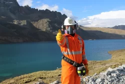 Volcan Compañía Minera fortalece su posición financiera tras el boom del zinc y la plata
