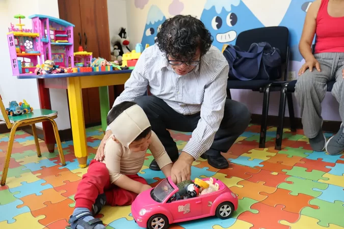 Antapaccay donación ANIQUEM