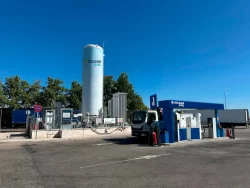 GNL permitiría reducir hasta 40% los costos del transporte pesado en el Perú