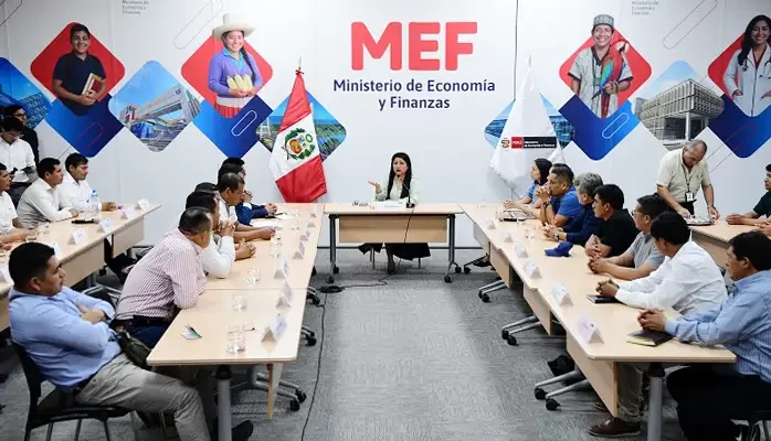 MEF y municipalidades