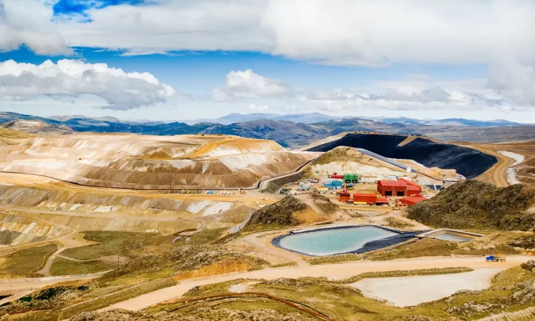 Minera Yanacocha lidera producción aurífera peruana en 2025