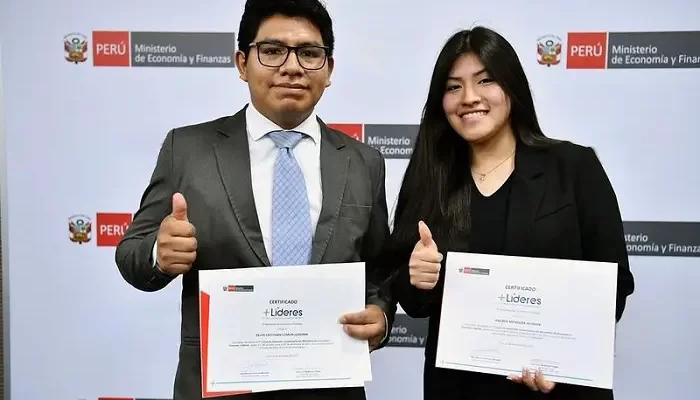 Curso de Extensión Universitaria (CEU) +Líderes