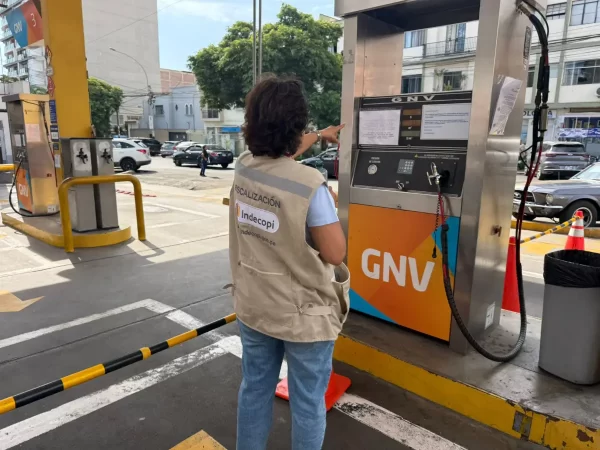 Indecopi mercado de combustibles