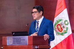 Narrativas ideológicas de la minería informal busca influir en políticas públicas, advierte Iván Arenas