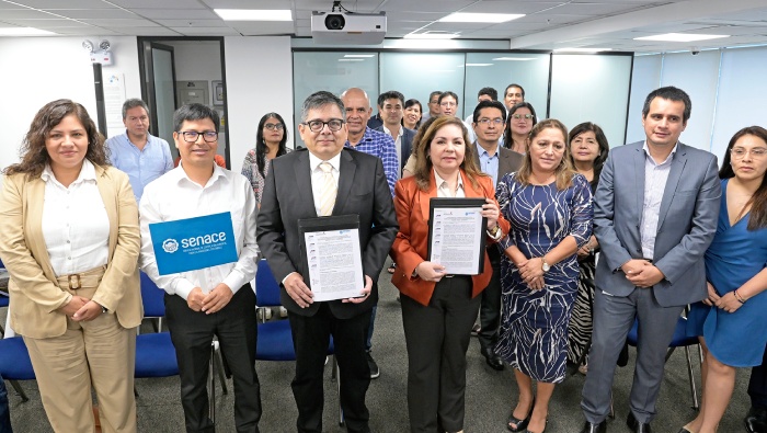 PROINVERSIÓN y SENACE