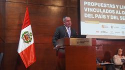Rafael Belaúnde resaltó en el Jueves Minero la importancia de activar proyectos mineros