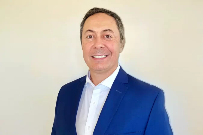 Schneider Electric, César de Armero Dubois