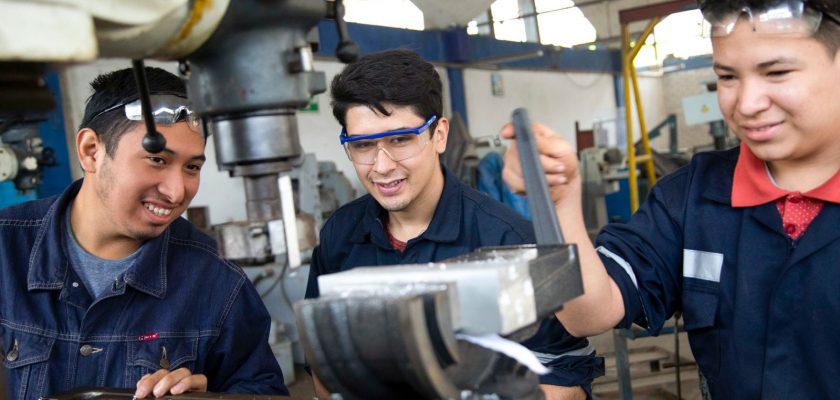 institutos públicos de Lima