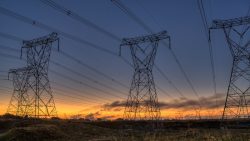 PROINVERSIÓN lanza concurso para cinco proyectos eléctricos por US$ 165 millones