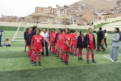 Boosting Up: iniciativa con fútbol y educación fortalece oportunidades para estudiantes mujeres en Chorrillos