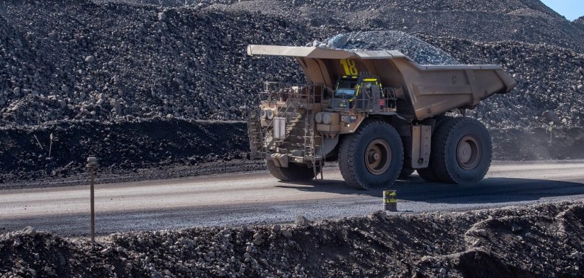 Camión minero en Marcobre