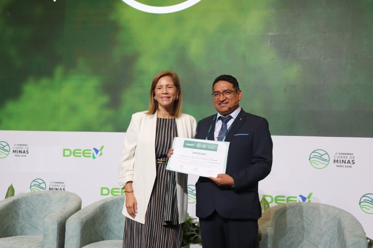 Fabiola Sifuentes y Celedonio Aranda, Antamina