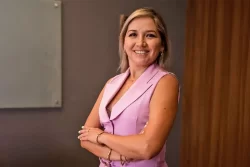 Pluz Energía refuerza su equipo comercial incorporando a Karen Soto como Subgerente de Grandes Clientes e Institucionales