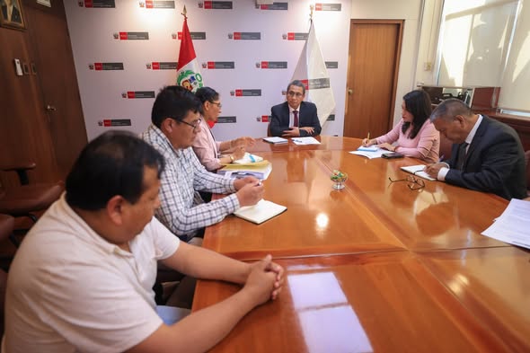 Minem-impulsara-proyectos-de-electrificacion-rural-en-Espinar-Cusco