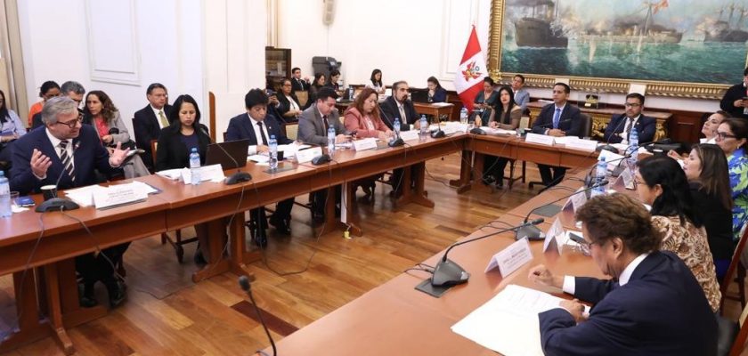 Piero Corvetto Salinas, jefe de la ONPE en el Congreso
