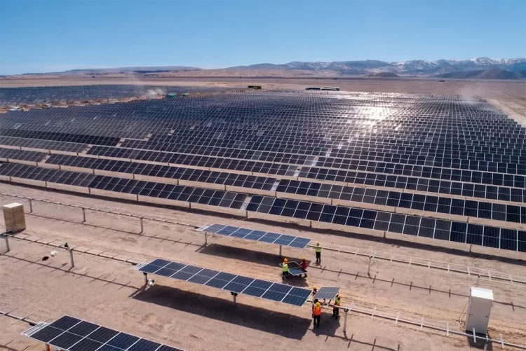 Orygen lidera la generación solar y eólica en Perú en 2025 con el 30 % del mercado renovable