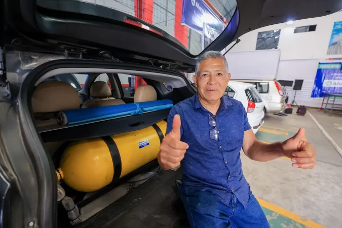 taxistas con vehículos a GNV