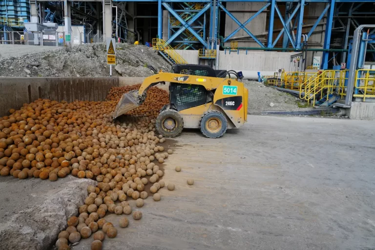 260522_Antapaccay impulsa la economía circular con proceso innovador que reutiliza acero y reduce insumos críticos_1