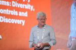 Alan Wilson, presidente de la Society of Economic Geologists