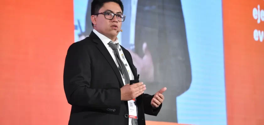 Américo León, geólogo senior de proyectos en Teck Perú