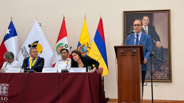 Ceplan destaca la industrialización como motor clave para elevar la competitividad del Perú