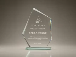 Cerro Verde recibe Premio PRISMA por impacto ambiental de la PTAR La Enlozada en Arequipa