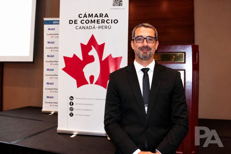 Jorge Nuñez, Gerente Corporativo de Logística en APUCORP
