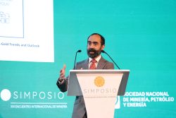 XVI SIMPOSIO: Juan Carlos Artigas afirma que el oro ya es un mineral estratégico para la economía global y tecnológica