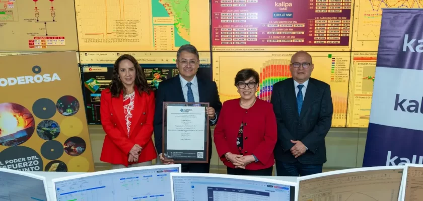 Poderosa recibe certificado I-REC (2)