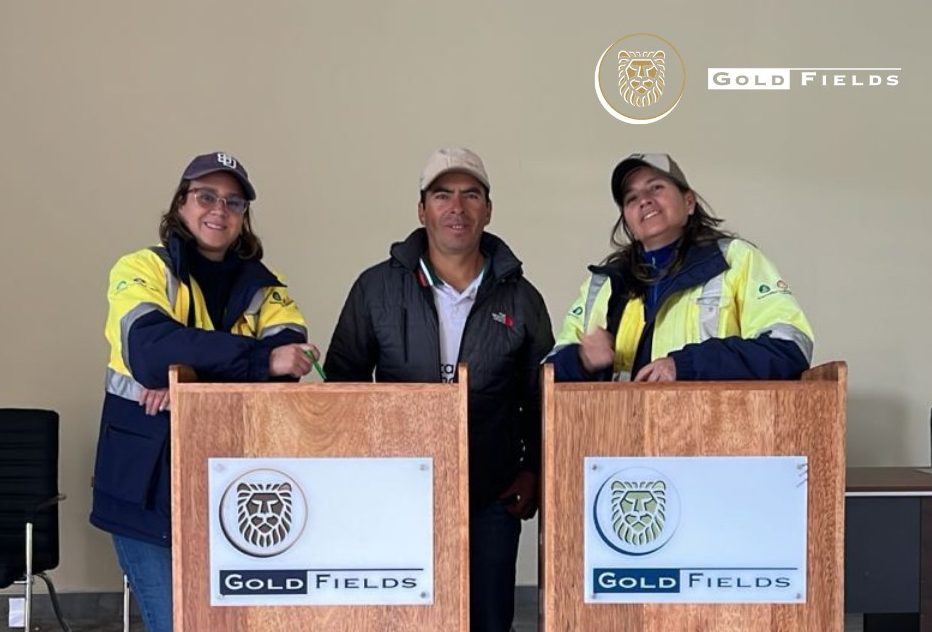 Gold Fields entrega mobiliario para casas comunales en Hualgayoc y beneficia a más de 435 familias