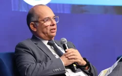 Luis Miguel Castilla advierte que la polarización política amenaza la expansión minera del Perú