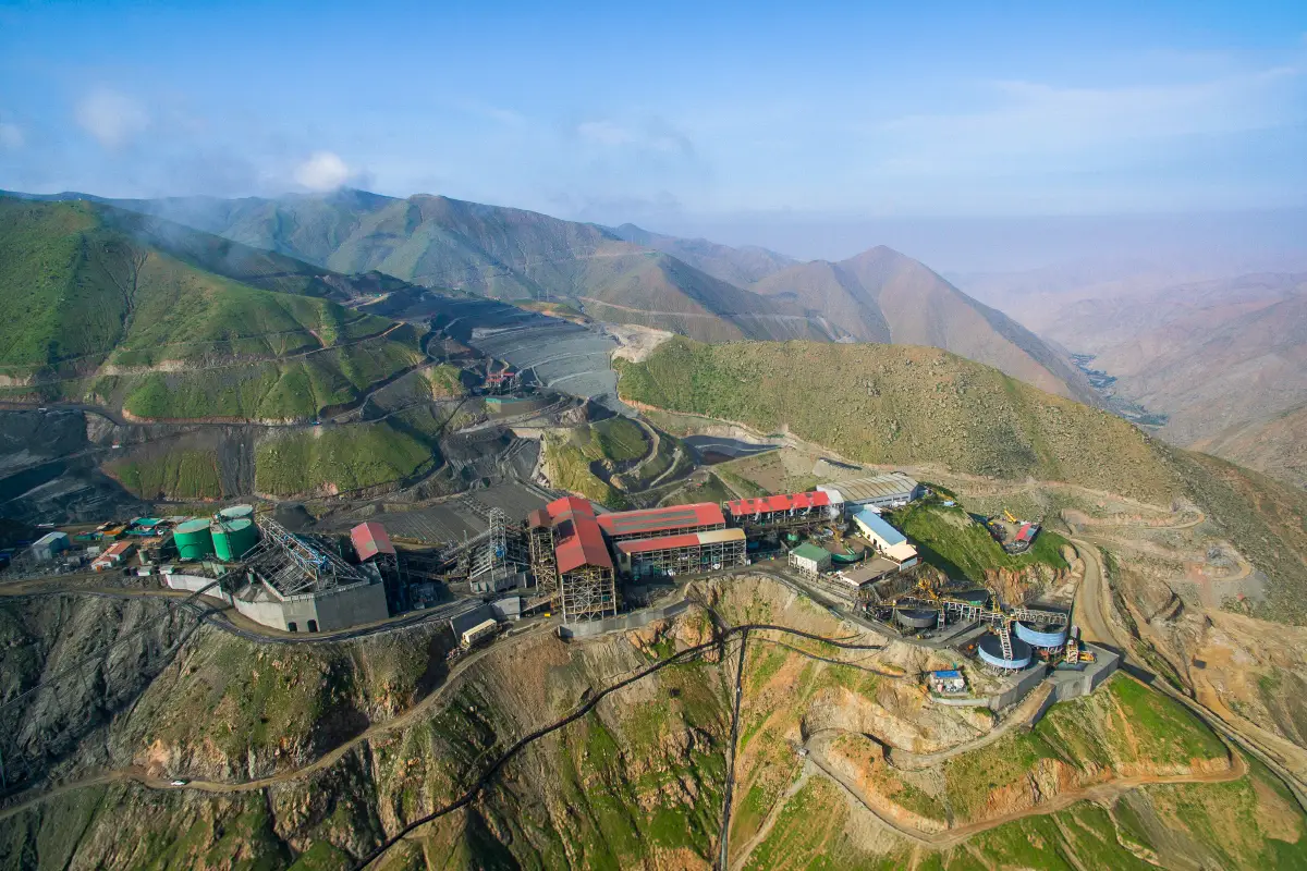Nexa implementa voladura electrónica centralizada en Cerro Lindo para reforzar la seguridad y eficiencia operativa