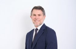 Transportes Saturno fortalece su Directorio con el nombramiento de Álvaro Ossio (Exclusivo)