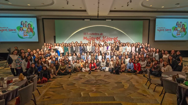 Encuentro de Mujeres Líderes de Ferreycorp