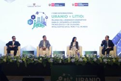 Ministerio de Vivienda plantea transformar enclaves mineros en ciudades inteligentes durante Foro Internacional de Uranio y Litio