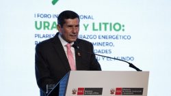 Luis Arroyo: reservas de litio y uranio deben traducirse en desarrollo para la sierra sur
