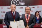 UNI otorga Doctor Honoris Causa a James Valenzuela