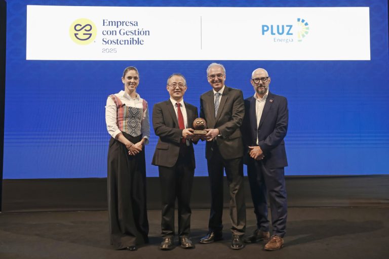 Pluz Energía, Empresa con Gestión Sostenible