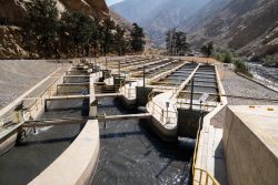 Minería y telecomunicaciones lideran la demanda de certificados de energía renovable en Perú