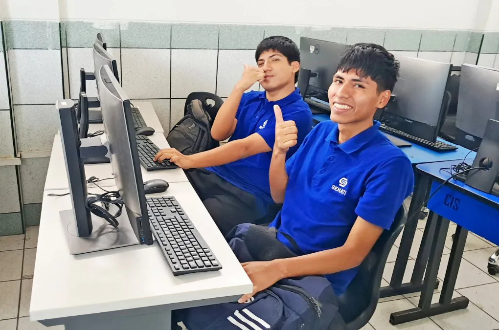 Antamina y Municipalidad de Huarmey impulsan becas en SENATI para jóvenes de Chimbote