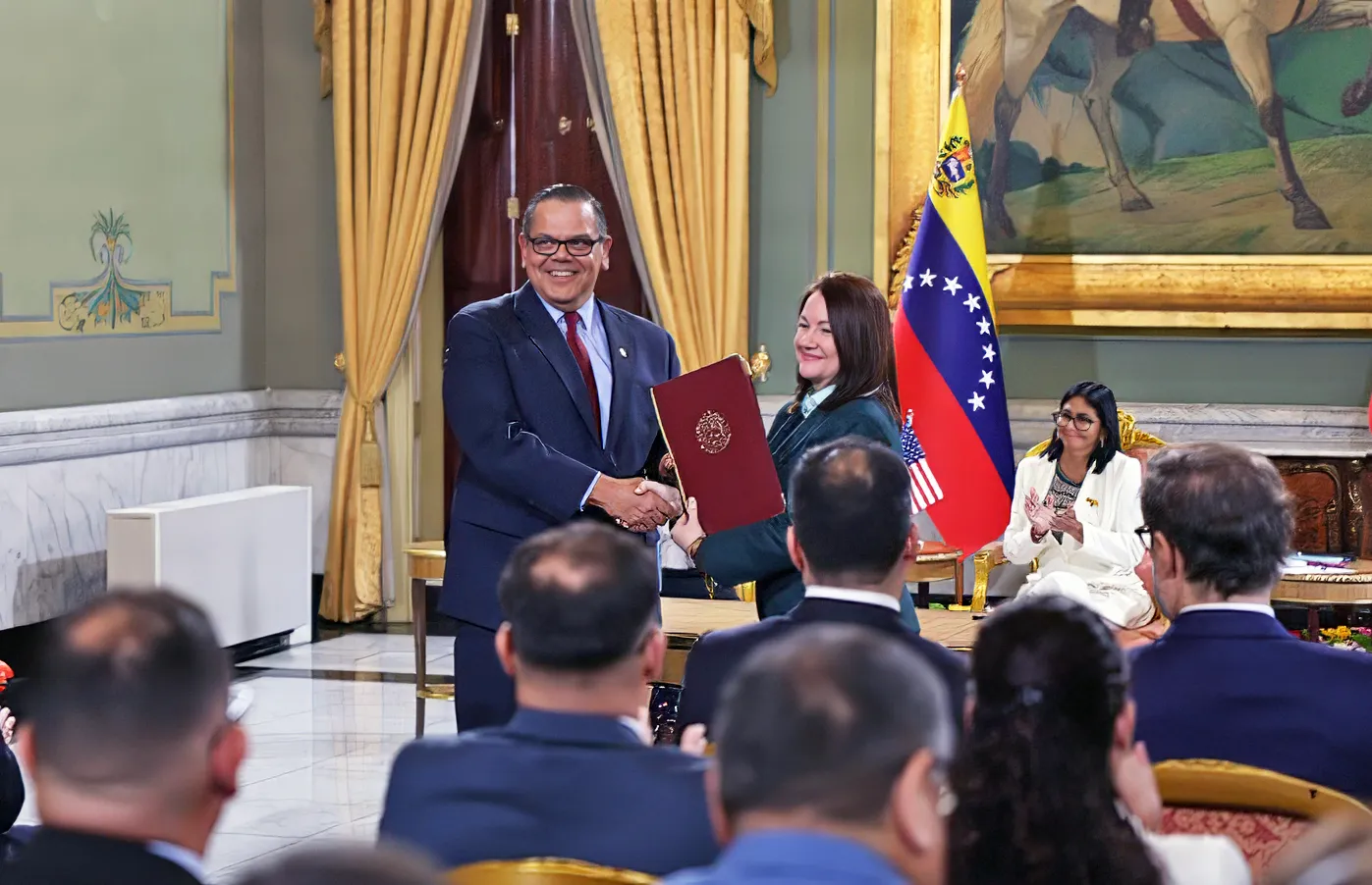 Chevron invertirá más de US$ 7,000 millones en Venezuela y asegura petróleo hasta el 2040