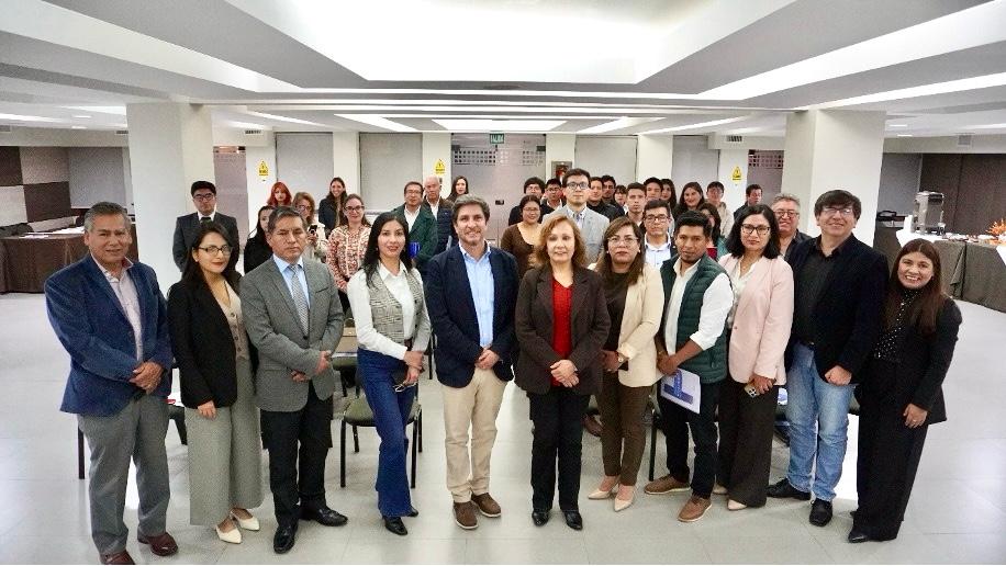 MINEM impulsa difusión del primer Estudio de Transparencia Regional 2015-2024 en Cajamarca