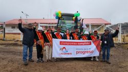 Las Bambas fortalece la agricultura y ganadería de Qquello con nueva maquinaria