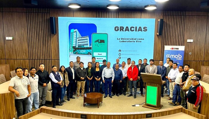 Minam promueve buses eléctricos para un transporte público sostenible