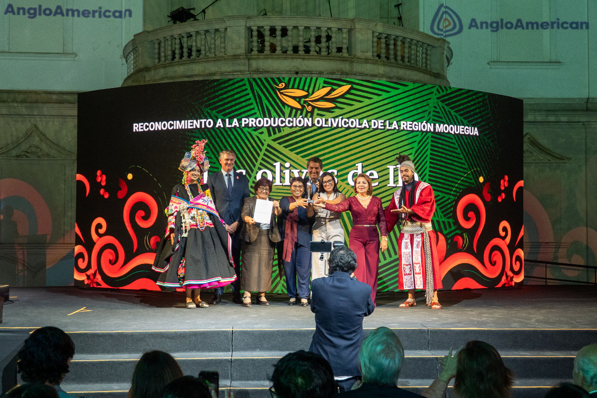 Anglo American impulsa reconocimiento de productores de olivo de Ilo en los Premios Summum 2026